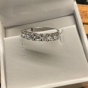 Cubic zirconia ring